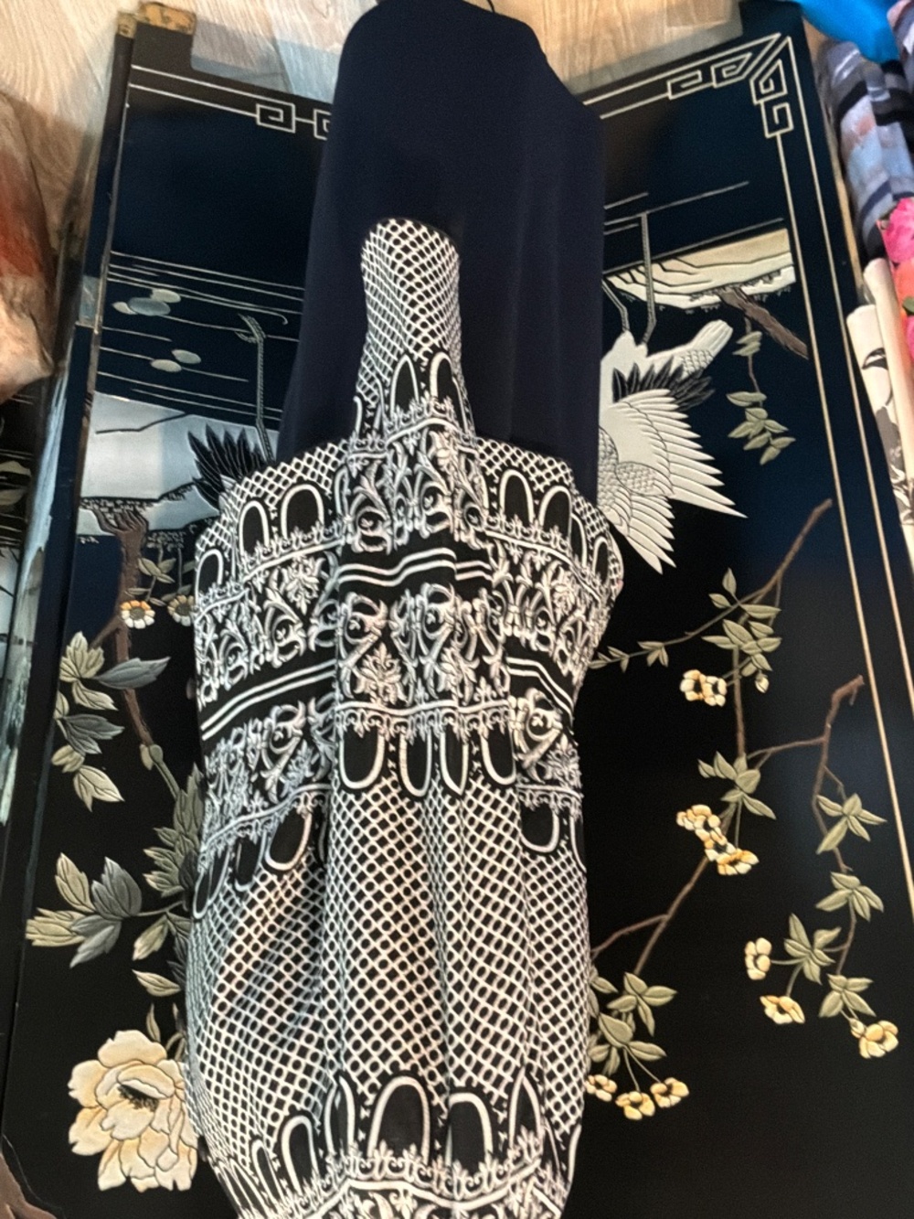 🖤 Vintage Adrianna Papell 100% Silk Beaded Baroque Statement Jacket 🖤 - Picture 4 of 10